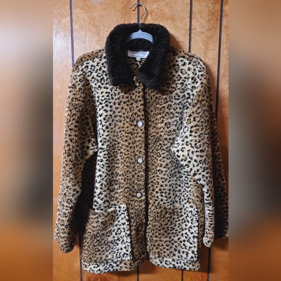 Tasha Polizzi Jackets & Blazers - Tasha Polizzi vintage fleece jacket L